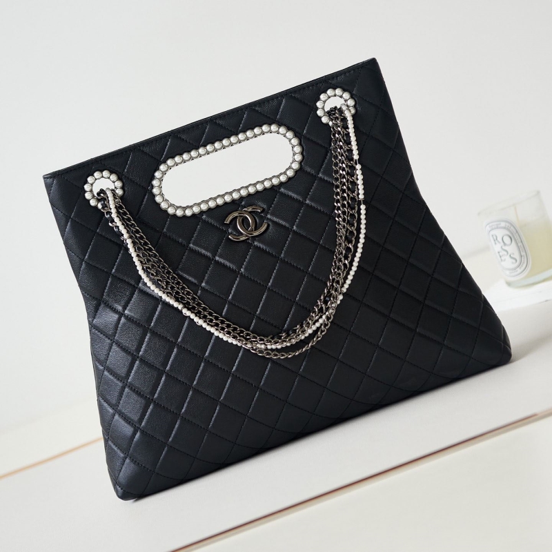 Ch*el shopping bags